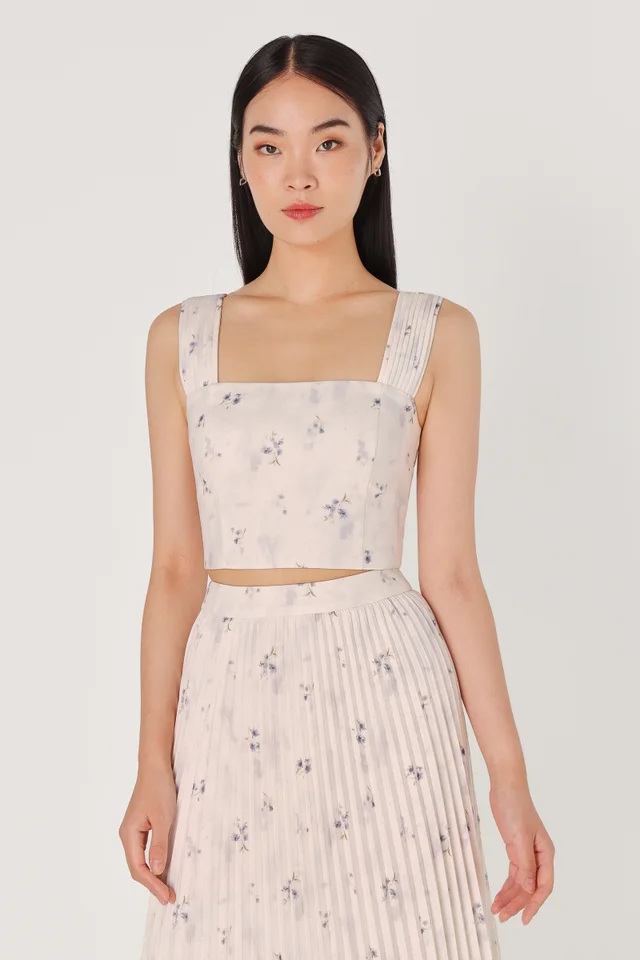 LILY PADDED FLORAL PINTUCK STRAP TOP (LILAC GREY)