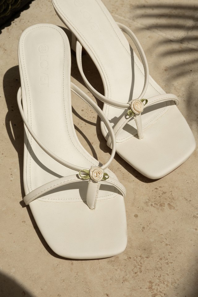 GENEVIEVE ROSE STRAP HEELS (WHITE)