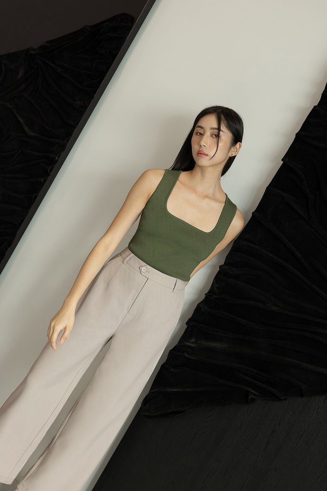 HAYES SQUARE NECK BASIC KNIT TOP (OLIVE)