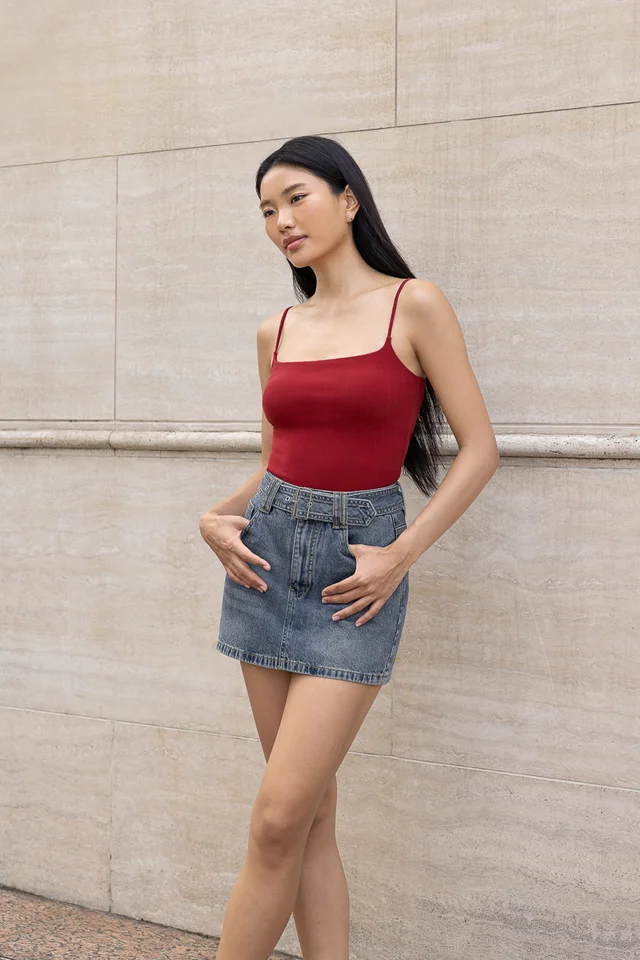 ALINA REVERSIBLE PADDED RIBBED CAMI TOP (RED)