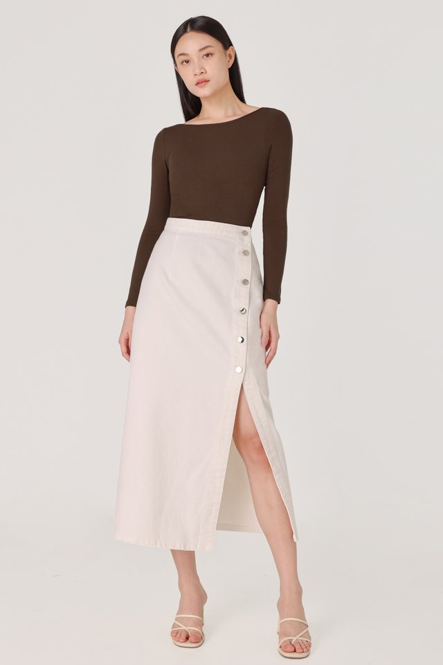 AFTER HOURS BUTTON SIDE SLIT MIDAXI SKIRT (WHITE)