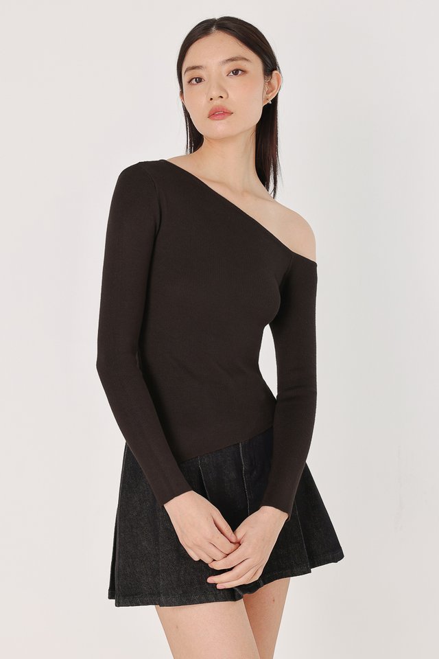 ZORA ASYMMETRICAL LONG SLEEVE KNIT TOP (ESPRESSO)