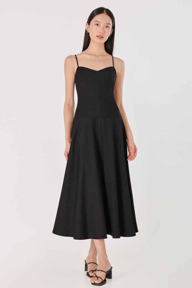 DIYORA PADDED V-NECK PANEL CAMI MIDAXI DRESS (BLACK)