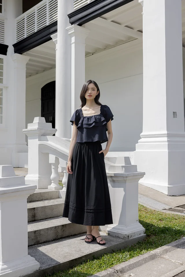 KINNY THICK WAISTBAND PLEATED HEM MAXI SKIRT (BLACK) - REGULAR