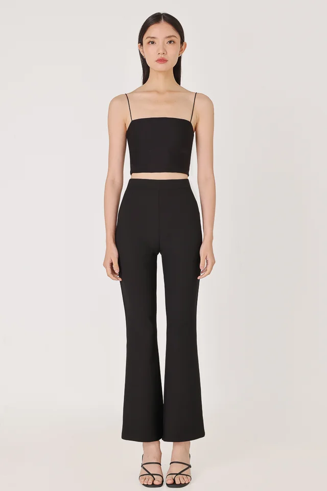ALANI FLARE STRETCH SCULPTED PANTS - PETITE (BLACK)