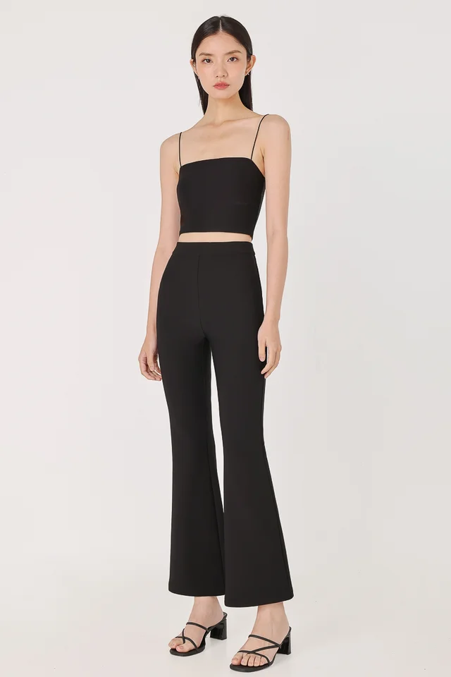 ALANI FLARE STRETCH SCULPTED PANTS - PETITE (BLACK)