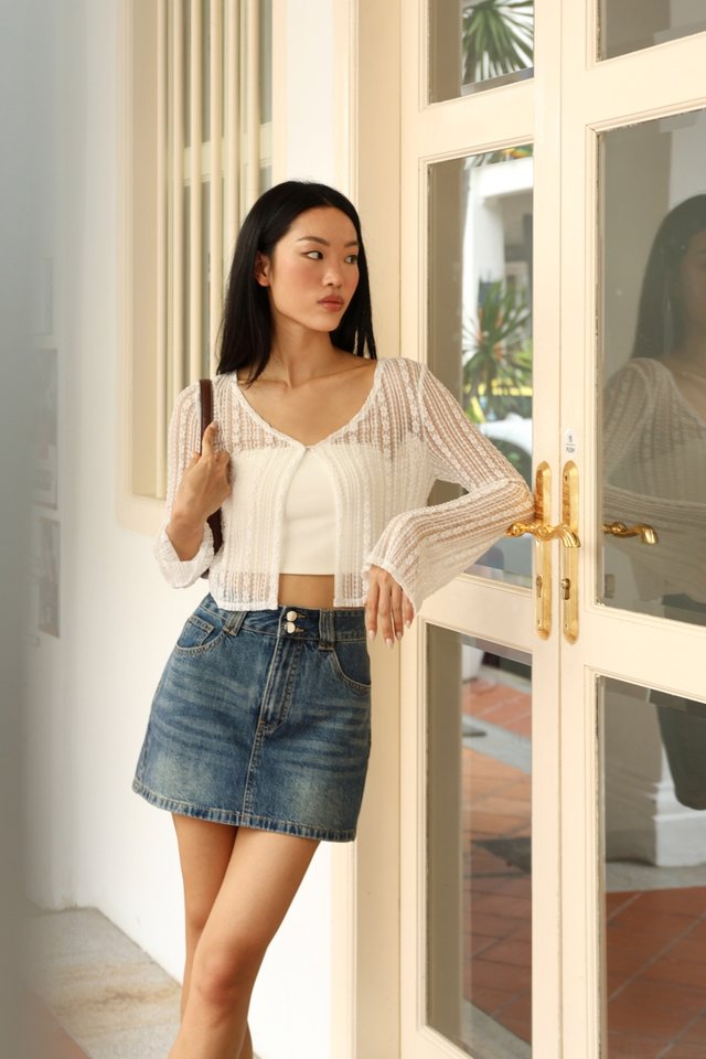 KAYLA LACE CLASP CARDIGAN (WHITE)