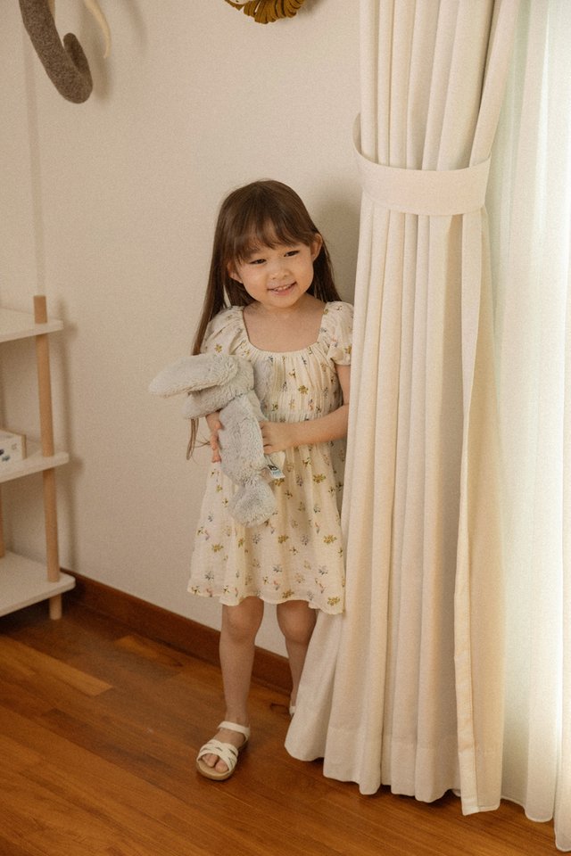 THEORA FLORAL RUCHED PUFF SLEEVE DRESS - MINI GIRL