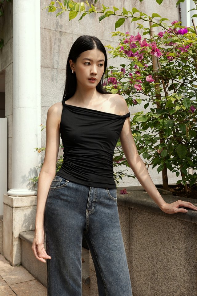 OLIVIA TWISTED STRAP TWO-WAY TOP (BLACK)