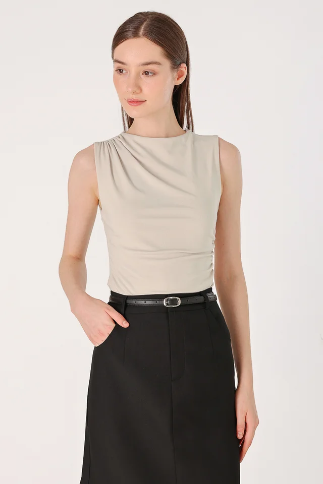 ANGIE MOCK NECK RUCHED TOP (TAUPE)