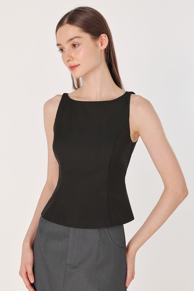 HATTIE PADDED STRUCTURED BOATNECK TOP (BLACK)