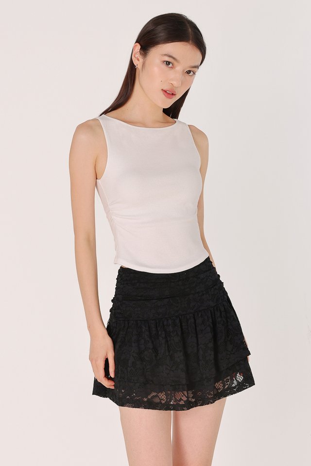 ERIS PADDED BOAT NECK SIDE RUCHED RIBBED TOP (WHITE)