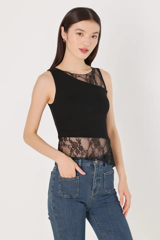ALORA PADDED ASYMMETRICAL LACE TOP (BLACK)