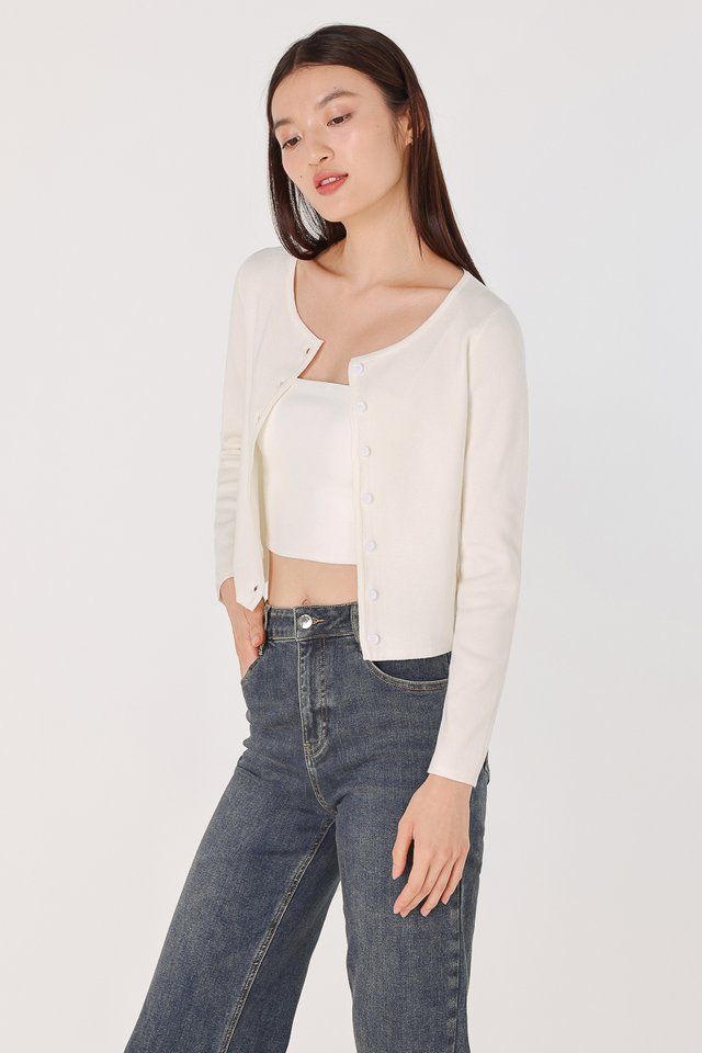 IRENE CREW NECK BUTTON KNIT CARDIGAN (WHITE)