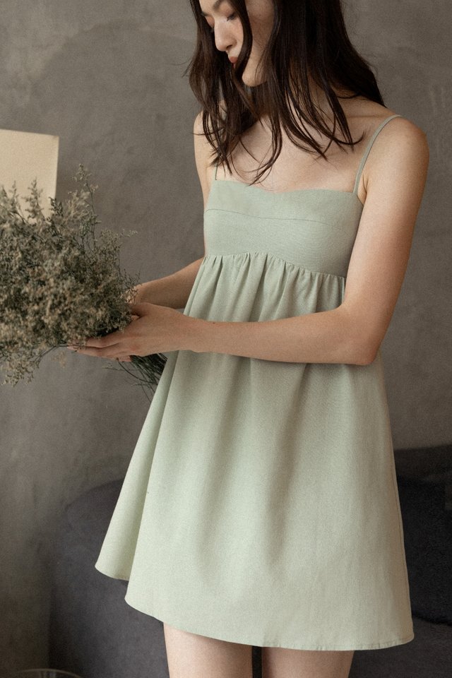 ALLY PADDED LINEN SWEETHEART BUSTLINE BABYDOLL CAMI DRESS (PISTACHIO)