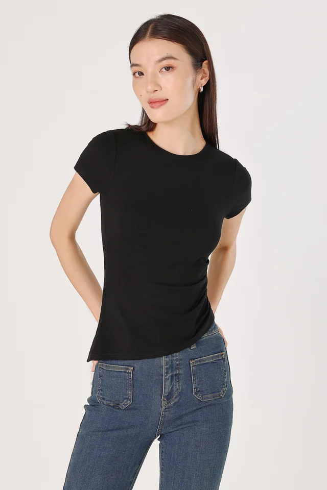 ETTA SIDE RUCHED ASYMMETRICAL SLEEVE TOP (BLACK)