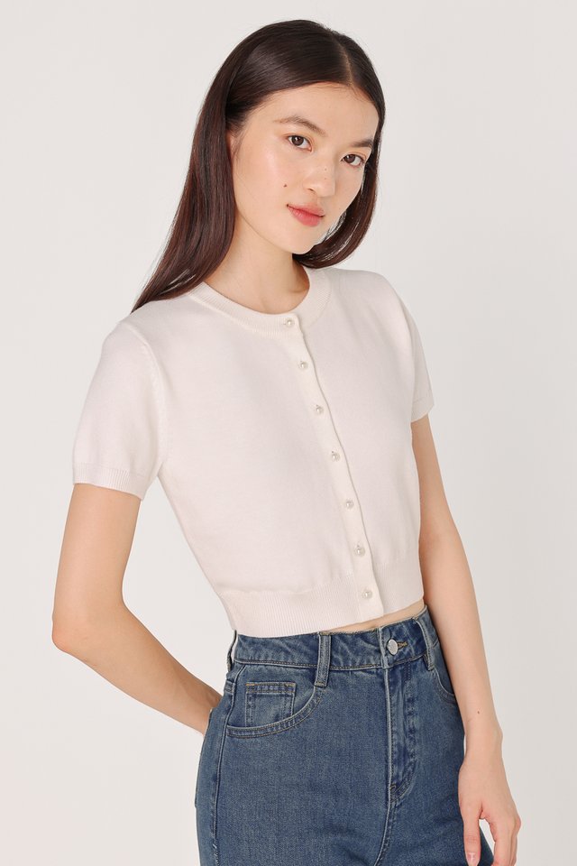 ASHLYN PEARL BUTTON KNIT TOP (OFF-WHITE)