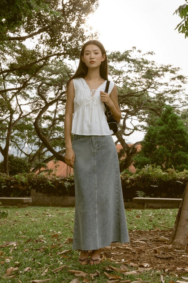 JONIE LINEN RUCHED FRONT RIBBON-TIE TOP (WHITE)