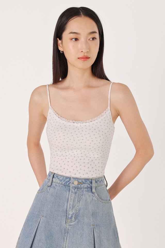 BETHYLN PADDED POINTELLE LACE TRIM SCOOP CAMI TOP (WHITE FLORAL)