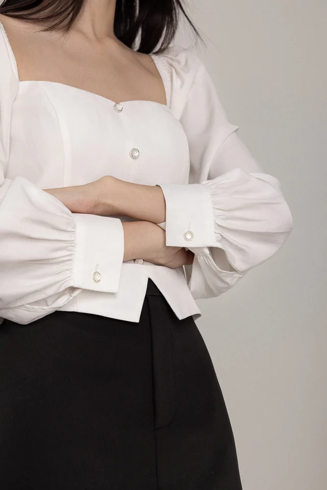 LOUELLA PADDED VINTAGE BUTTON LONG SLEEVE TOP (WHITE)