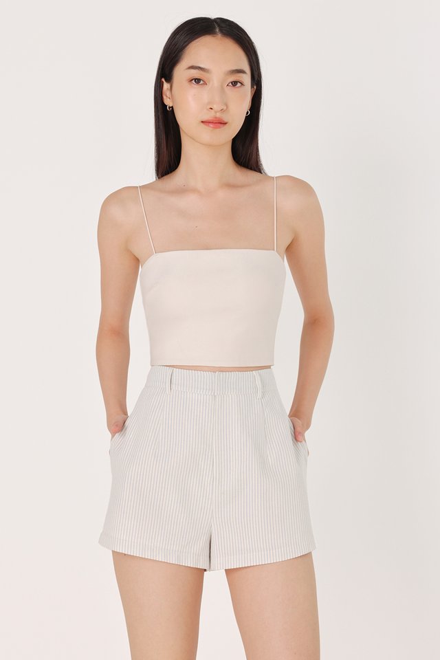 NOELLA LINEN BASIC PINSTRIPE SHORTS (WHITE WITH BLUE STRIPED)