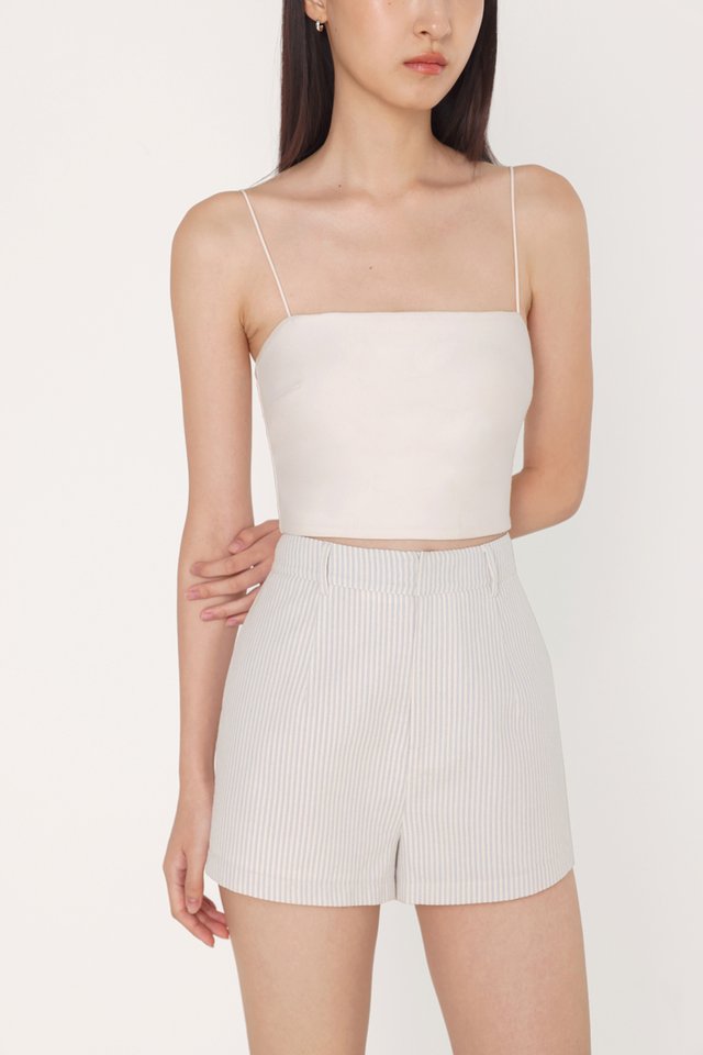 NOELLA LINEN BASIC PINSTRIPE SHORTS (WHITE WITH BLUE STRIPED)
