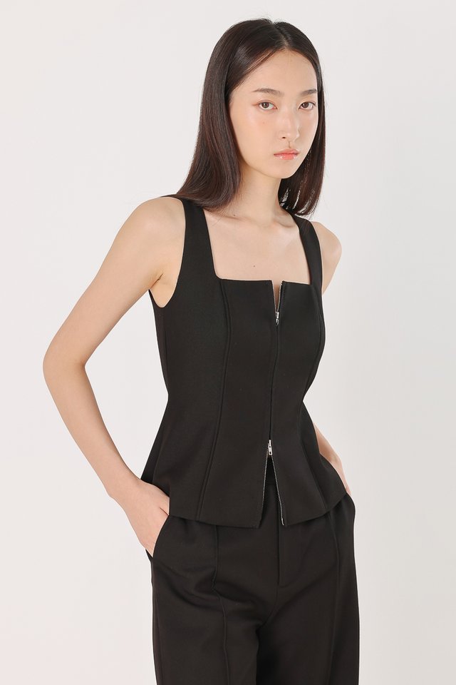 LONDYN PINTUCK PANELLED TWO-WAY ZIPPER TOP (BLACK)