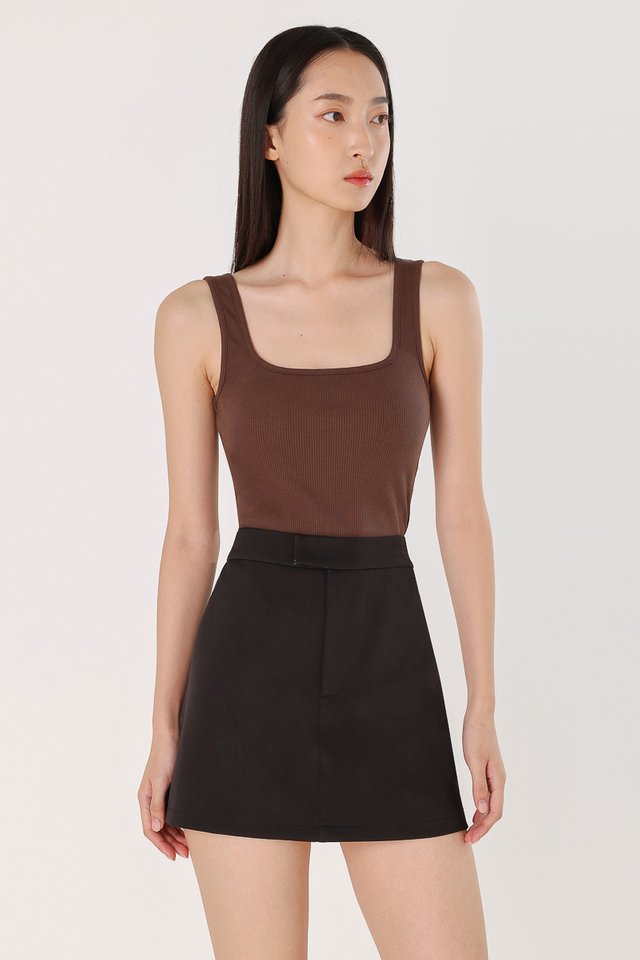 RAELYN BASIC OVERLAP SKORTS (BLACK)