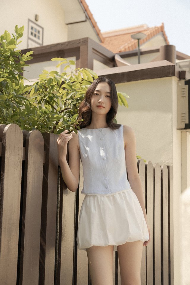ANIA BUBBLE HEM SKORTS (WHITE)