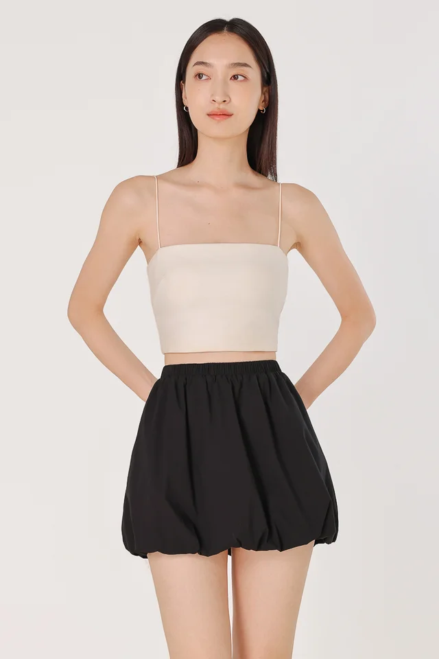 ANIA BUBBLE HEM SKORTS (BLACK)