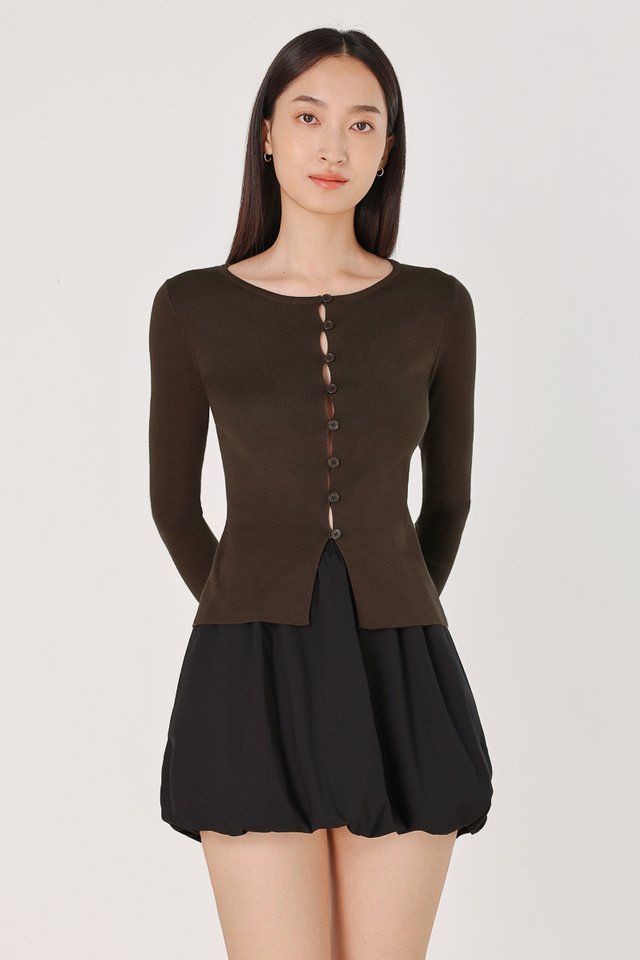 VICKY PEEKABOO BUTTON LONG SLEEVE KNIT TOP (BROWN)