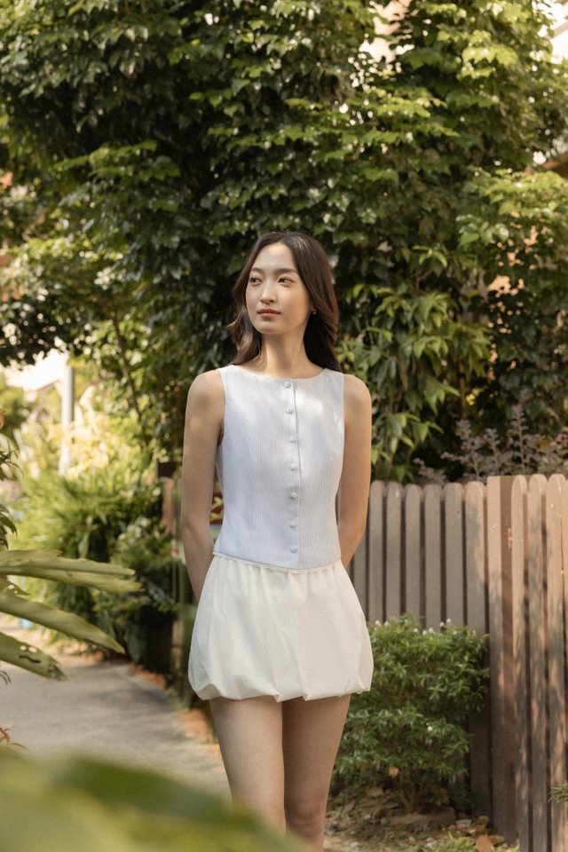 LYNN LINEN BUTTON BOATNECK LACE TRIM TOP (BLUE STRIPED)