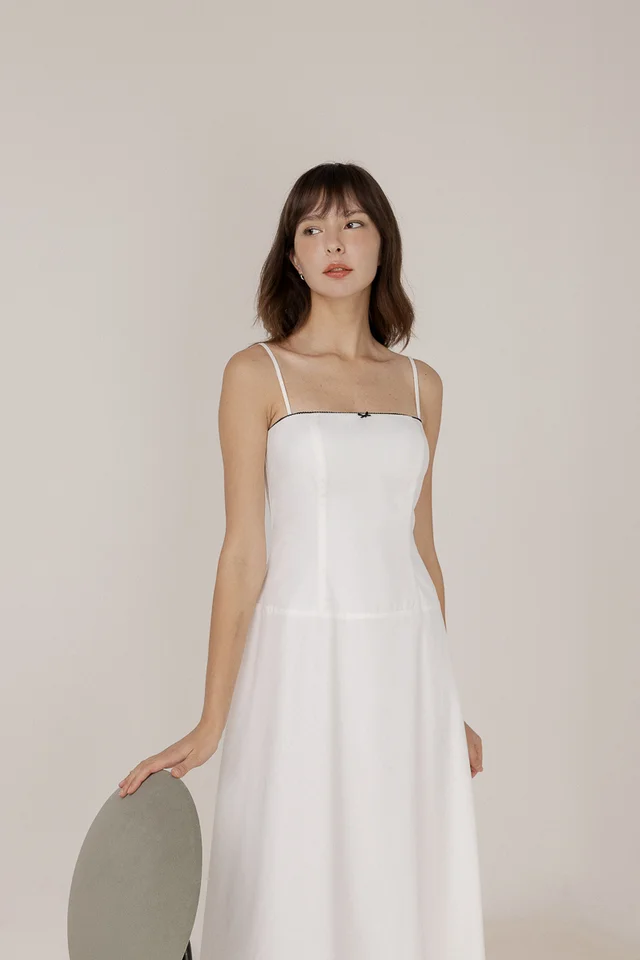 ELOWEN PADDED LINEN EYELET TRIM LOW-WAIST MIDAXI DRESS (WHITE)