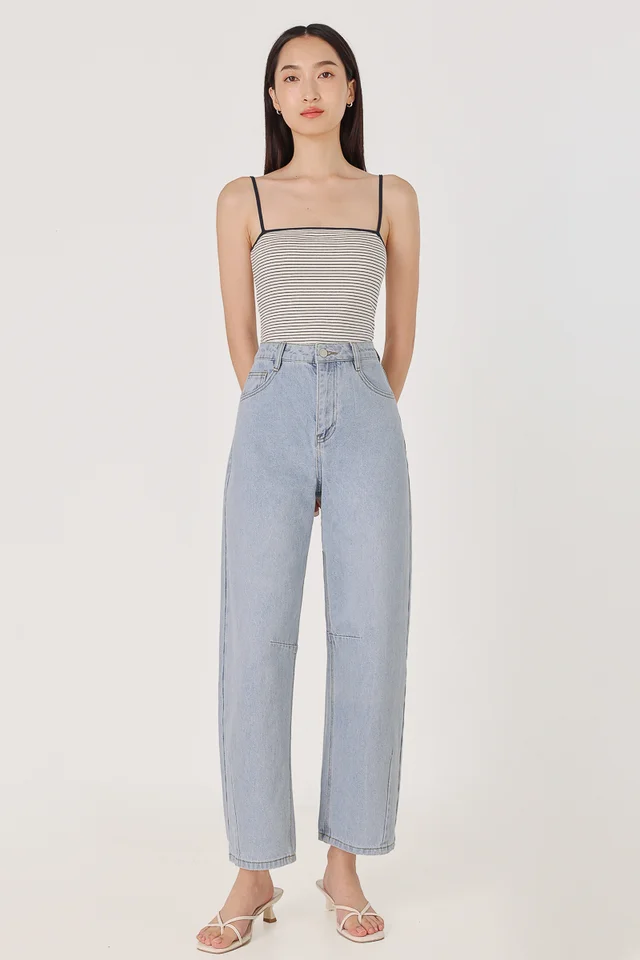 EXEMPTION DENIM BARREL JEANS - REGULAR (LIGHT WASHED)