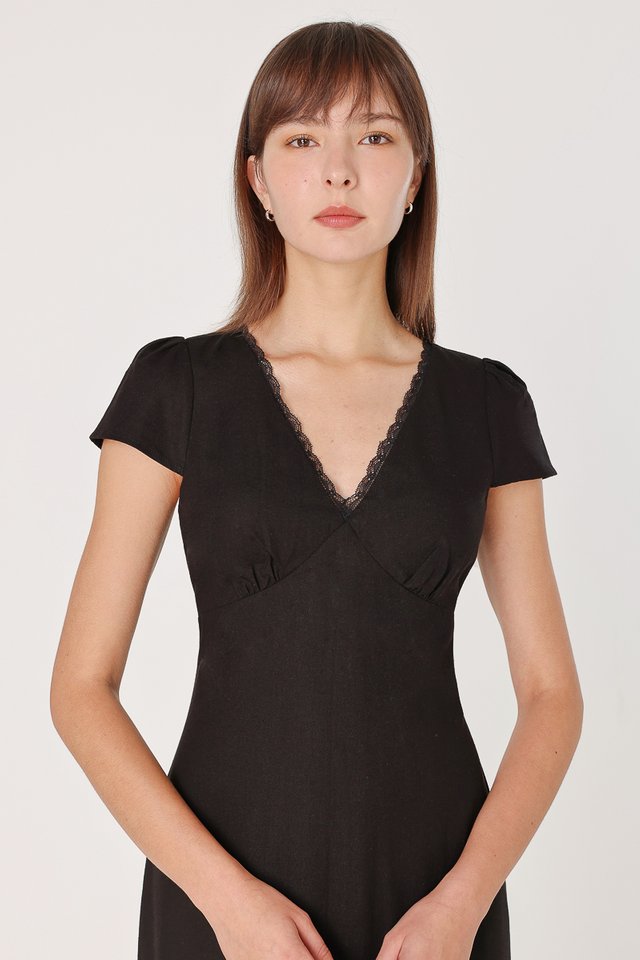 MICA LACE TRIM CAP SLEEVE MAXI DRESS (BLACK)