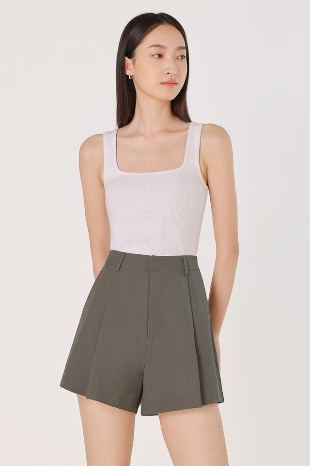 LILA REVERSIBLE PADDED RIBBED TANK TOP (WHITE)