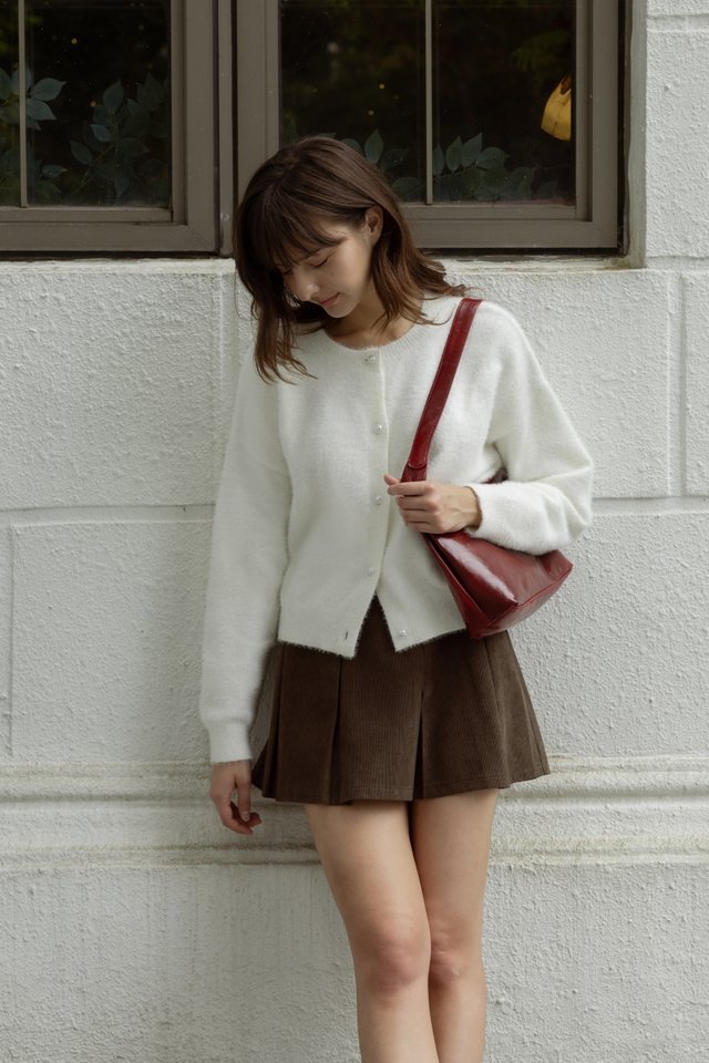 FAWN FURRY KNIT PEARL BUTTON CARDIGAN (OFF-WHITE)