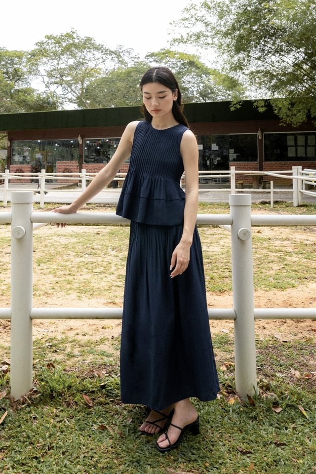 MARISSA PREMIUM PINTUCK WAIST FLARE MAXI SKIRT - REGULAR (NAVY)