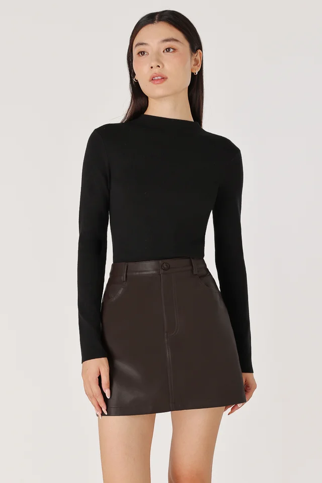 ZAILEY BASIC FAUX LEATHER SKORTS (BROWN)