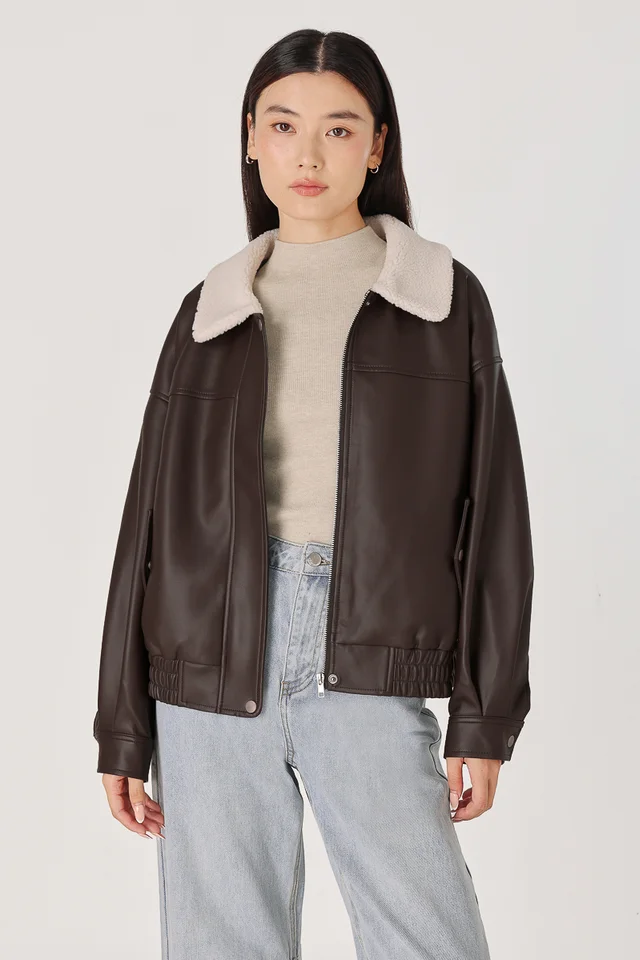 MAZIE SHEARLING COLLARED FAUX LEATHER JACKET (ESPRESSO)