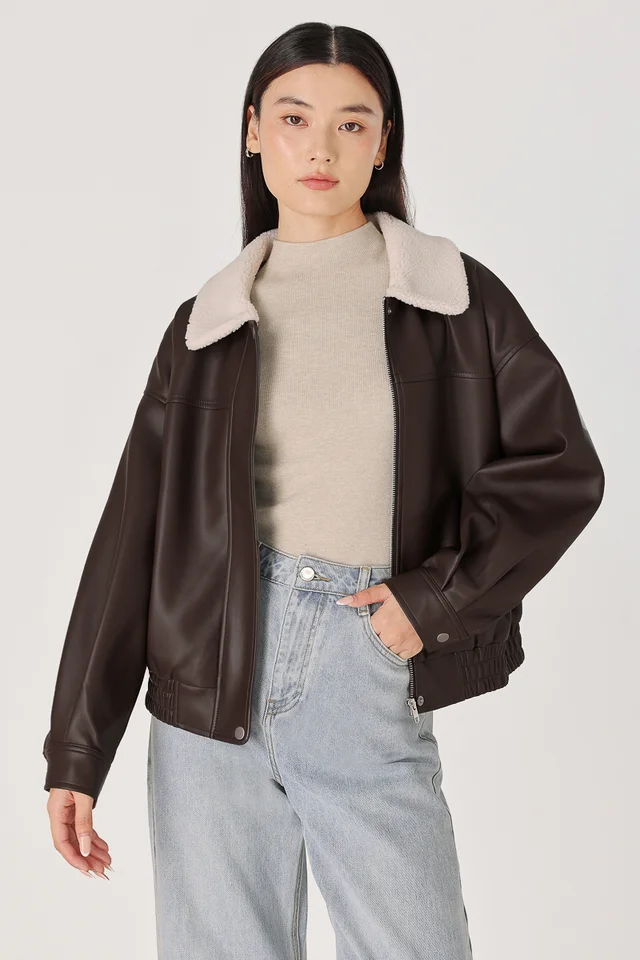 MAZIE SHEARLING COLLARED FAUX LEATHER JACKET (ESPRESSO)