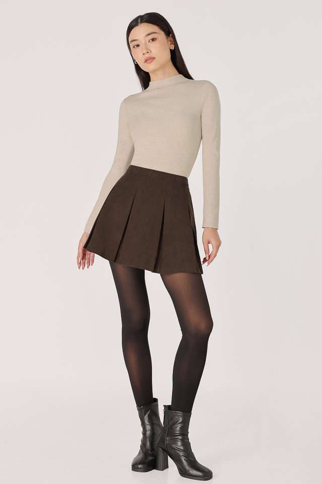 ARISSA CORDUROY BOX PLEATED SKORTS (BROWN)