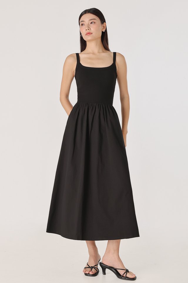 ELISA REVERSIBLE PADDED CONTRAST CAMI MIDAXI DRESS (BLACK)
