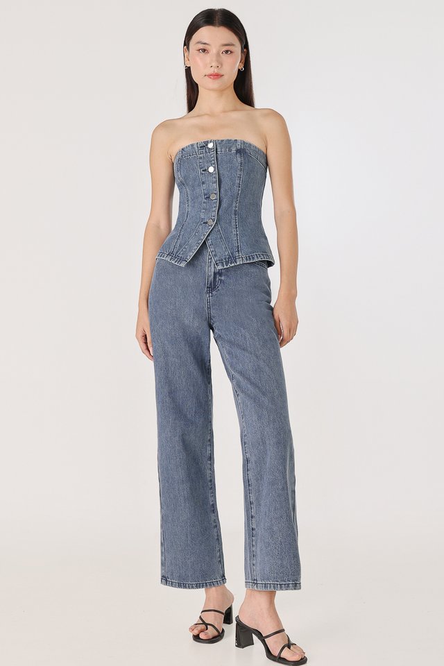DIVINE DENIM STRAIGHT LEG JEANS - REGULAR (LIGHT WASHED)