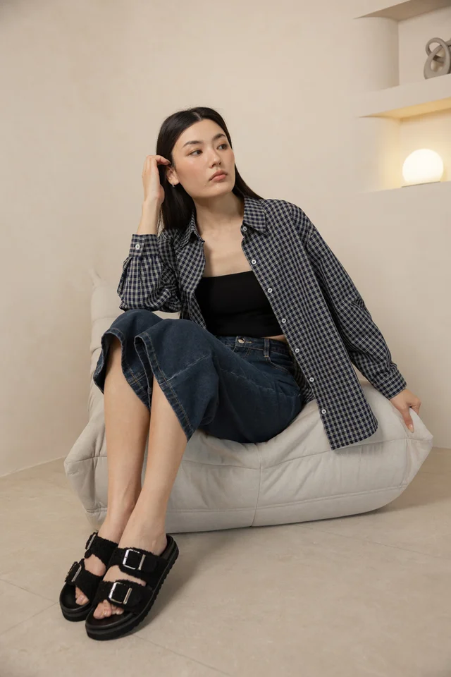 ALFIE BUTTON UP CURVED HEM SHIRT (NAVY CHECKERED)