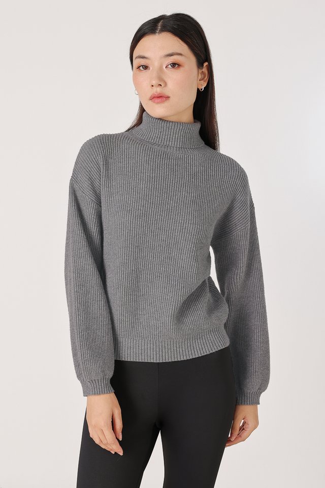 ZIELLE HIGH NECK SLOUCHY PULLOVER KNIT TOP (GREY)