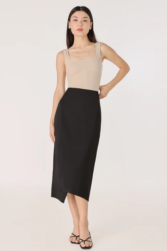 ELIZABETH ASYMMETRICAL BACK SLIT MIDAXI SKIRT (BLACK)