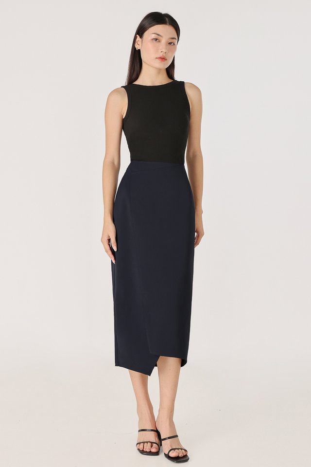 ELIZABETH ASYMMETRICAL BACK SLIT MIDAXI SKIRT (NAVY)