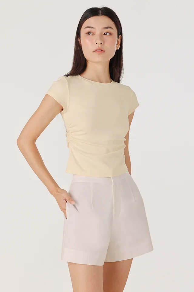 JUNIE SIDE RUCHED CREW NECK TEE (YELLOW)