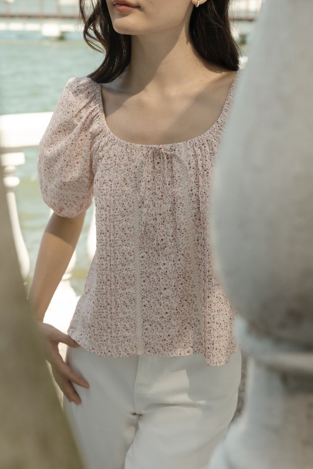 RUELLA LINEN LACE INSERT PINTUCK PUFF SLEEVE BLOUSE (FLORAL)